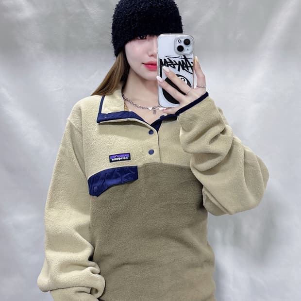 파타고니아 신칠라 버튼 플리스 반집업 