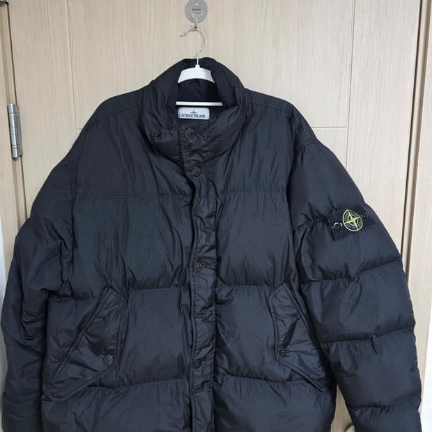 스톤아일랜드 크링클랩스 24fw 블랙 XL