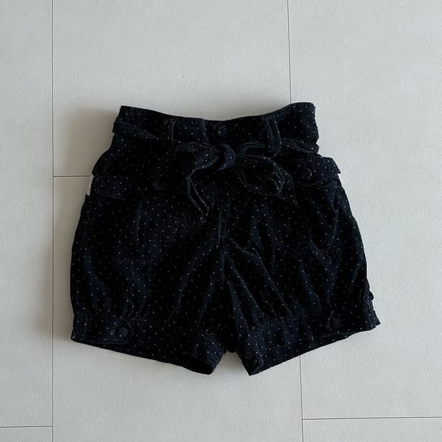 dot velvet shorts