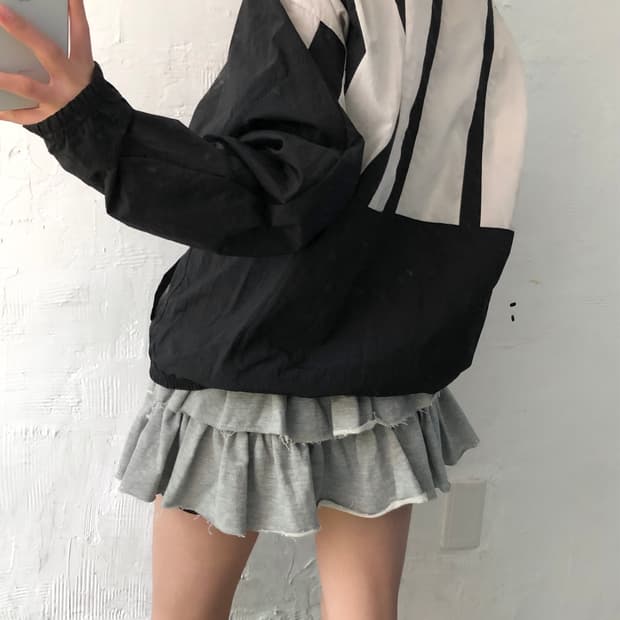 Nike 나이키 블랙컬러 로고 백프린팅 바람막이 자켓