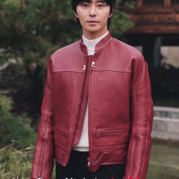 꾸레쥬 / 화이트 로고 니트 / L