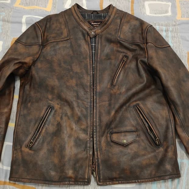 소프트 카프스킨 ’베놈‘ 레더 자켓 