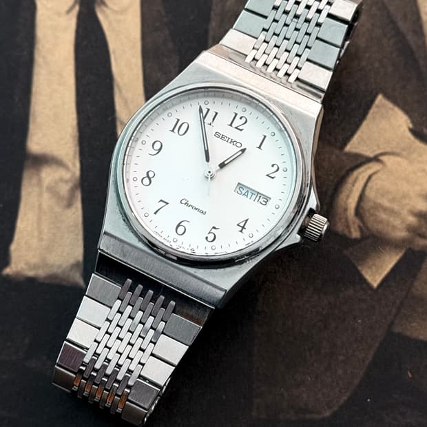 세이코 Seiko 쿼츠 크로노스 아라빅