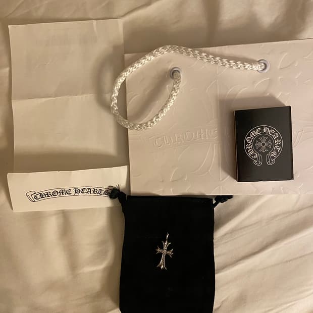 (새상품) 크롬하츠 타이니크로스 풀파베