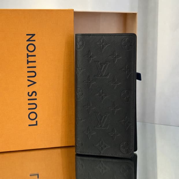 루이비통 모노그램 쉐도우 섀도우 장지갑 브라짜