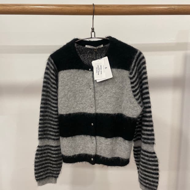 navy.wo mohair cardigan(새제품)