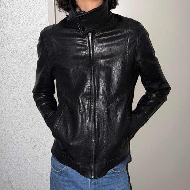 하이넥 슬림 레더 자켓