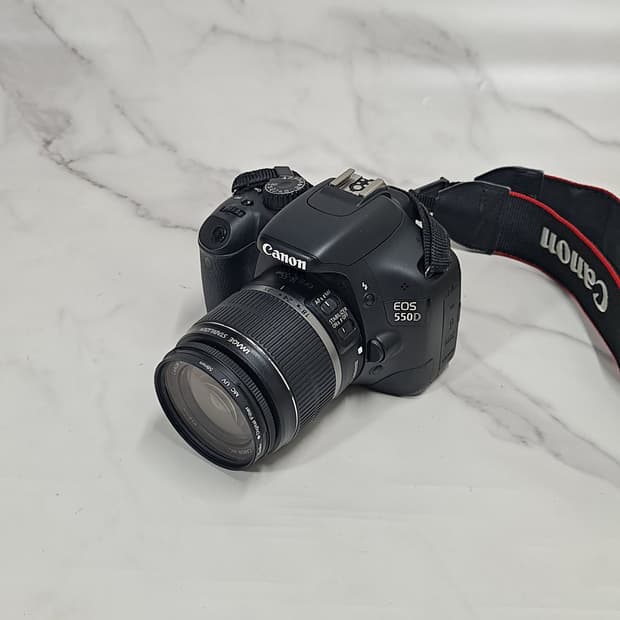 캐논 DSLR 550D /18-55mm IS 렌즈 /가방