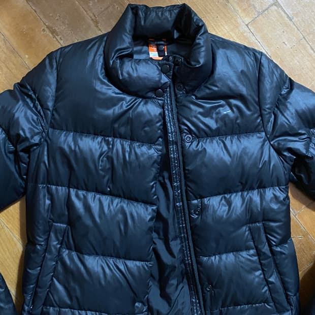 나이키 여성 중경량 패딩 M 블랙