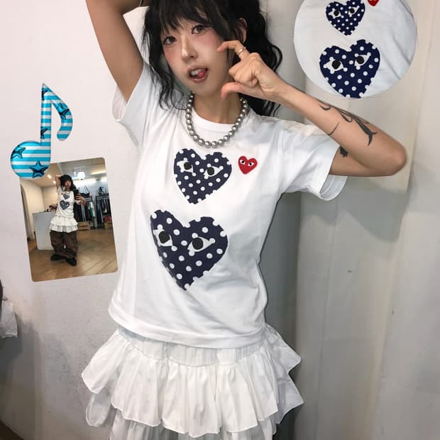  꼼데가르송 더블 하트 도트 프린팅 티셔츠