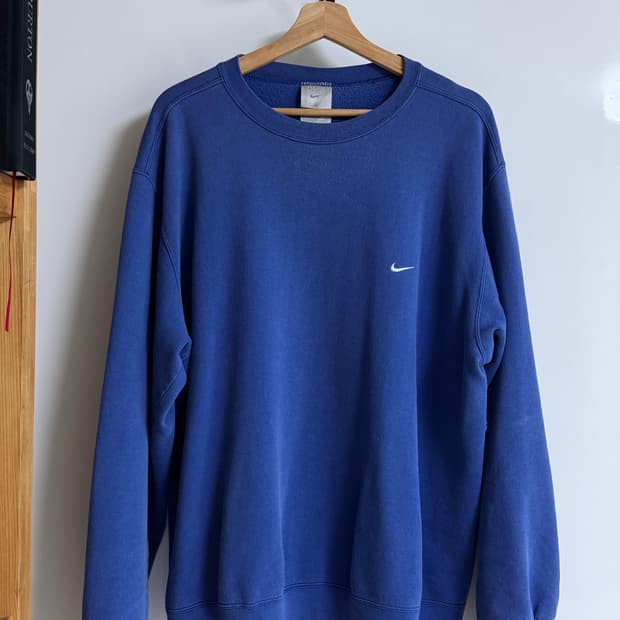 미국 나이키 스우시 로고 스티치 블루맨투맨 L