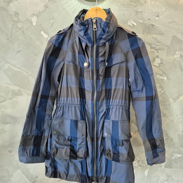 버버리 브릿 여성 체크 후드 자켓 38size