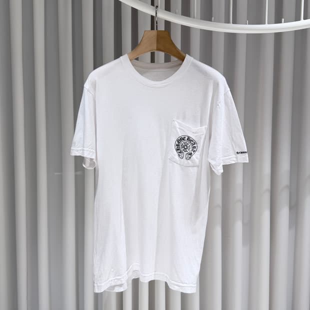 M / 크롬하츠 홀스슈 화이트 반팔티셔츠