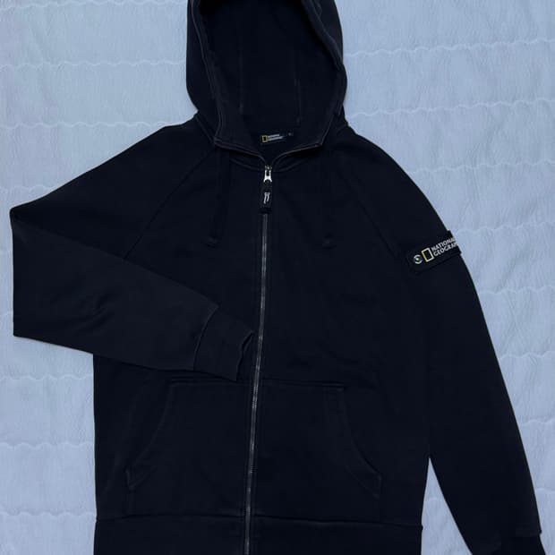 네셔널지오그래픽 빅로고 후드집업