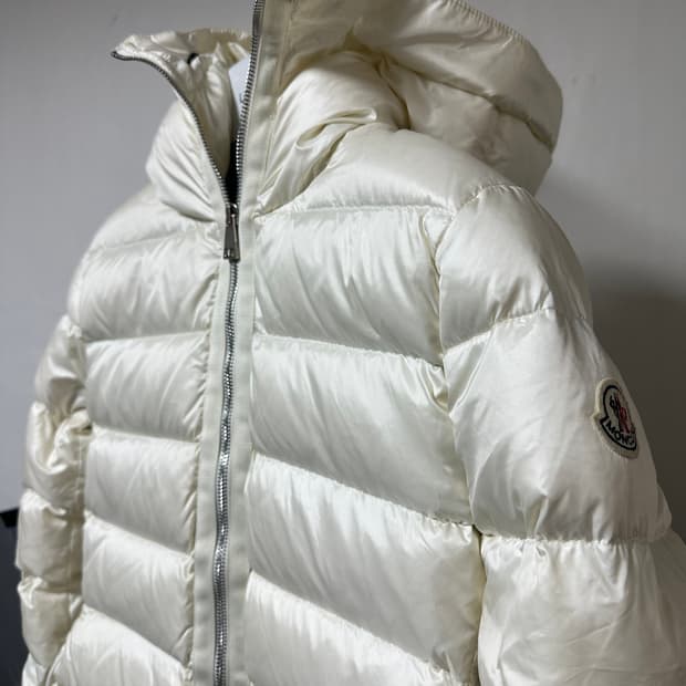 몽클레어 정품 패딩 44