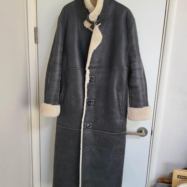 인스턴트펑크 램스킨 리얼 무스탕 코트 1사이즈