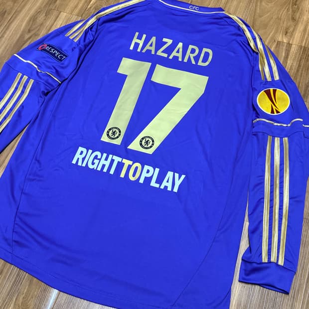 첼시 아자르 유니폼