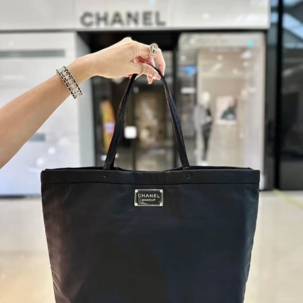 샤넬뷰티 메이크업 숄더백 트래블백