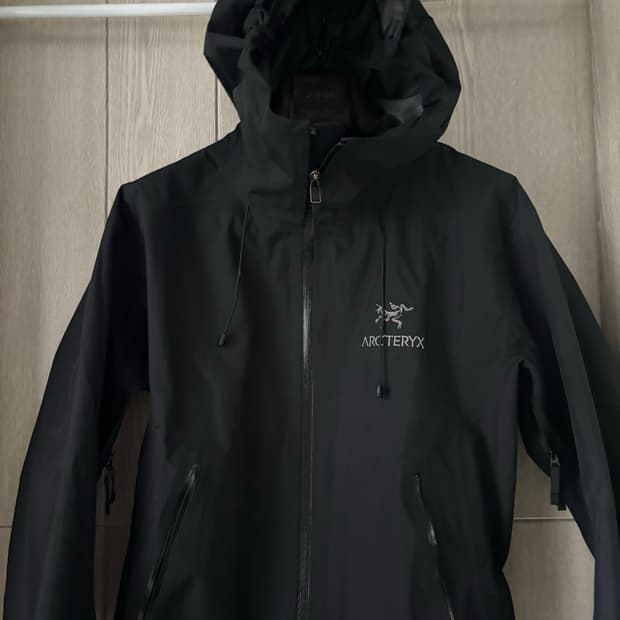 아크테릭스 베타 LT 자켓 블랙 S