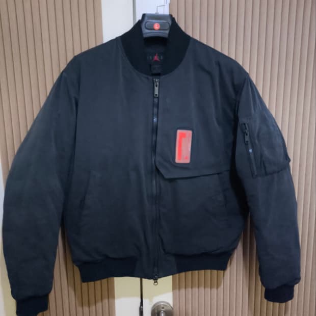 M 조던 23엔지니어드 MA1 항공점퍼