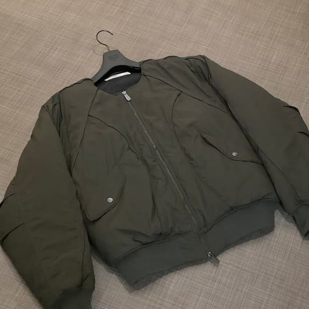 노매뉴얼 C.P 신슐레이트 봄버 카키