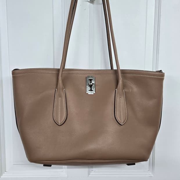 분크 필로타 쇼퍼백