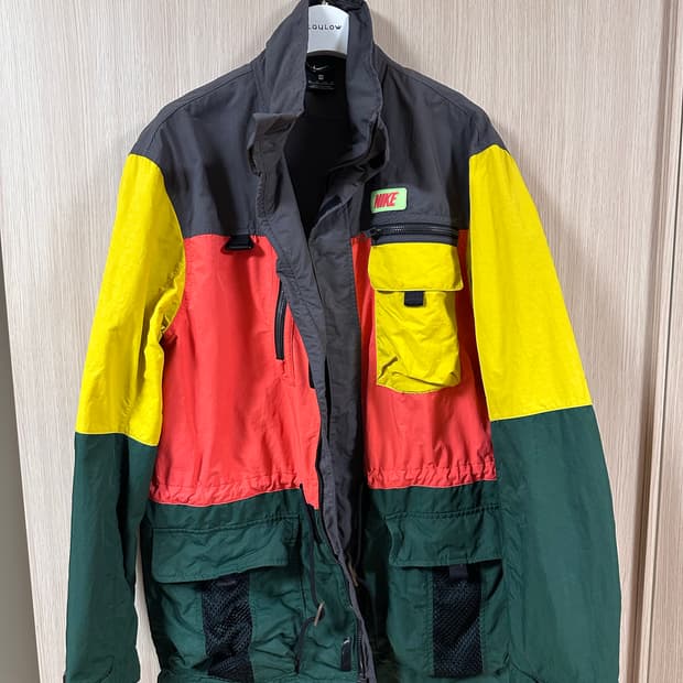 나이키 멀티컬러 바람막이