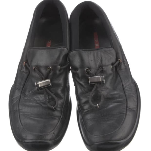 프라다 스포츠 스트링 로퍼