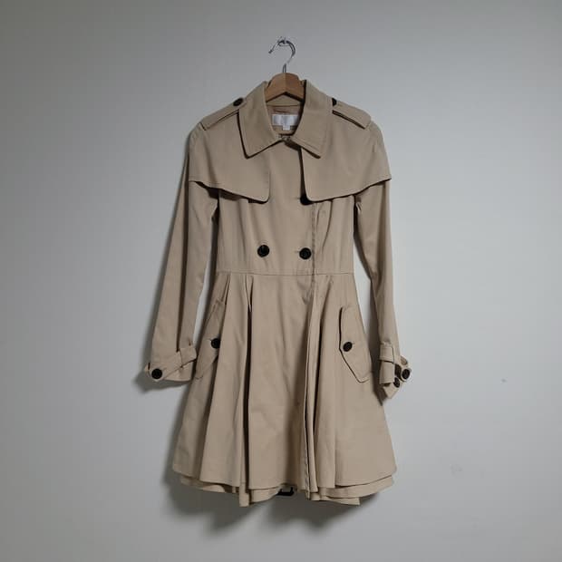 (S) 질스튜어트 베이지 트렌치 코트
