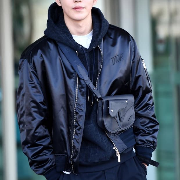 디올 남성 새들백 (네이비)