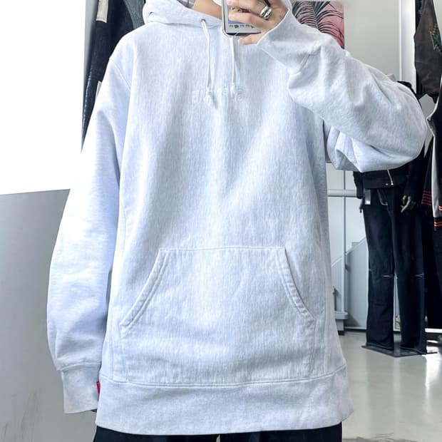 슈프림 센터 로고 스펠아웃 라이트그레이 헤비스웻 후듵