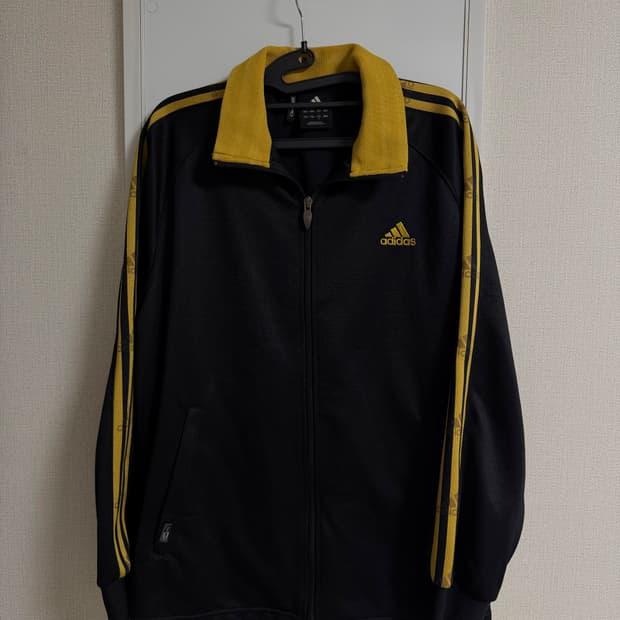 adidas vintage zipup