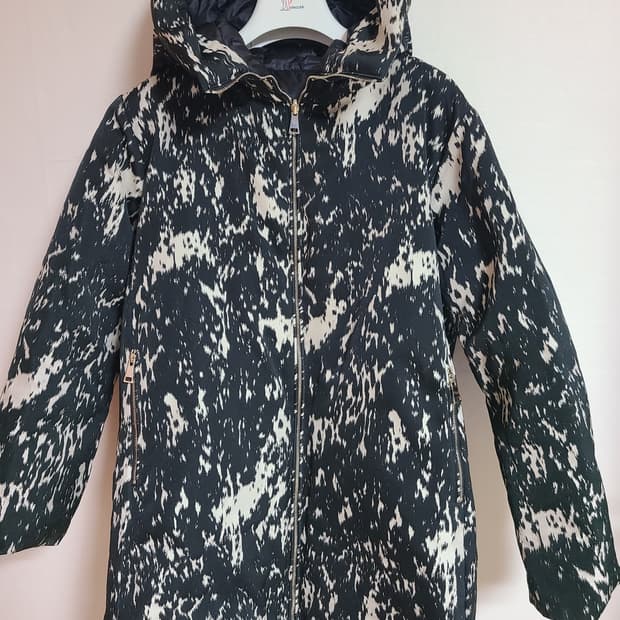 몽클레어 리버서블 양면 패딩