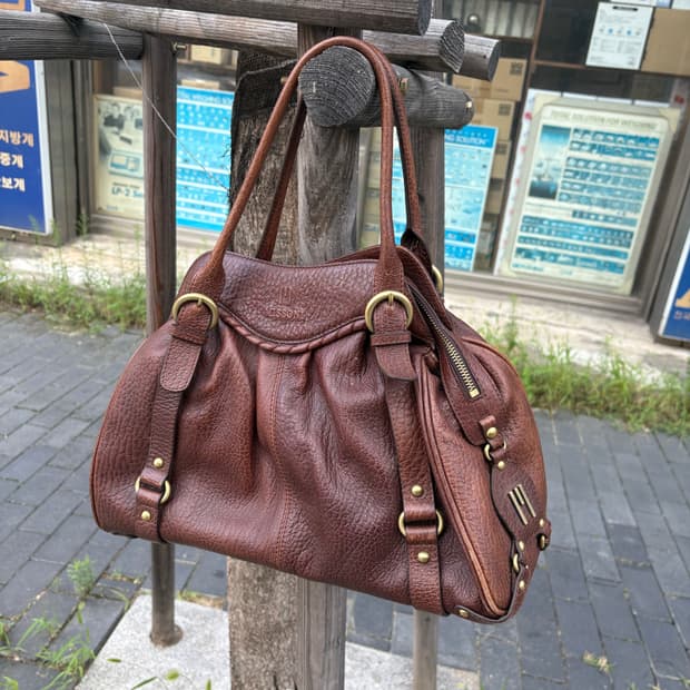 미쏘니 브라운 레더 핸드백
