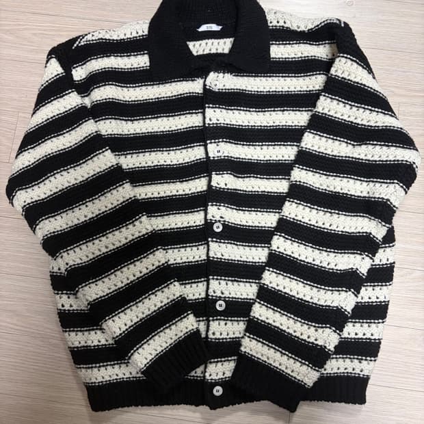 24FW STU 울 카라 스트라이프 가디건