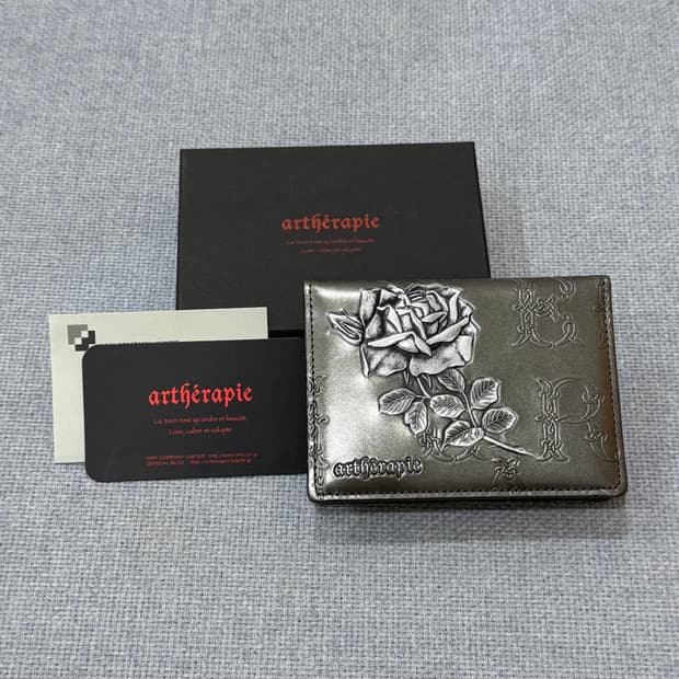 알세라피 (Artherapie) wallet