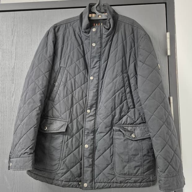 닥스 정품 남성 퀄팅자켓 잠바 110사이즈 팝니다 