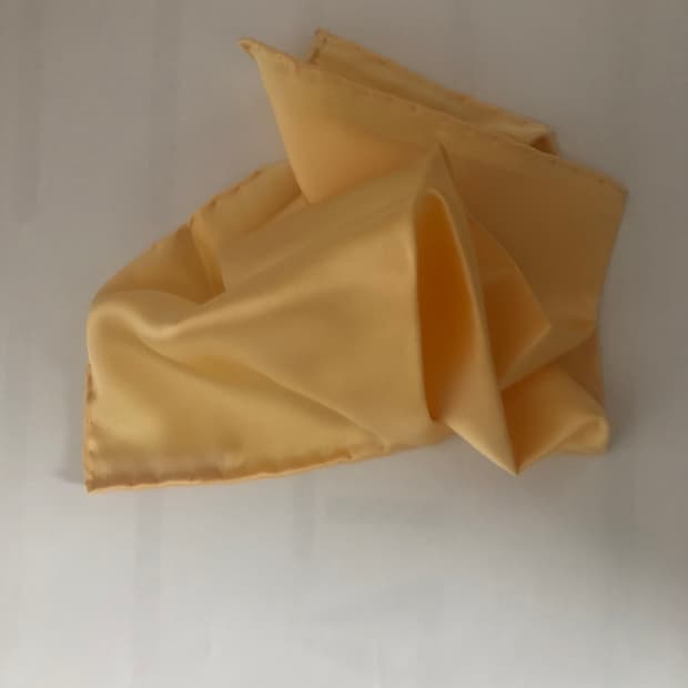 브리오니 실크 행커치프