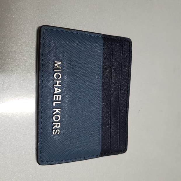 마이클코어스 카드지갑