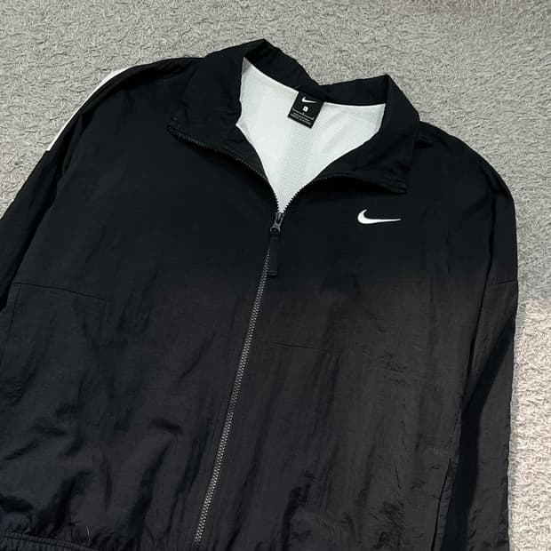 [95] 나이키 바람막이