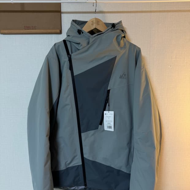 (새상품)스노우피크 퍼프드 그래핀 자켓 그레이XL