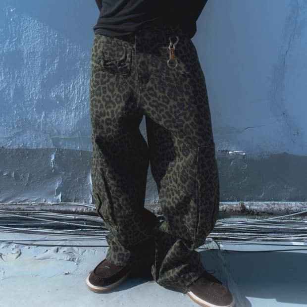 Lumping cargo pants / Leopard khaki 01