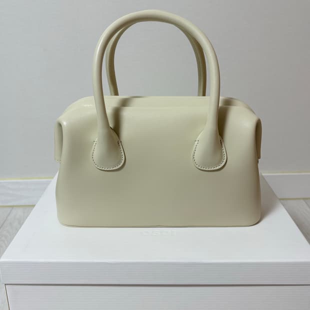 오소이 boat brot bag [cream]