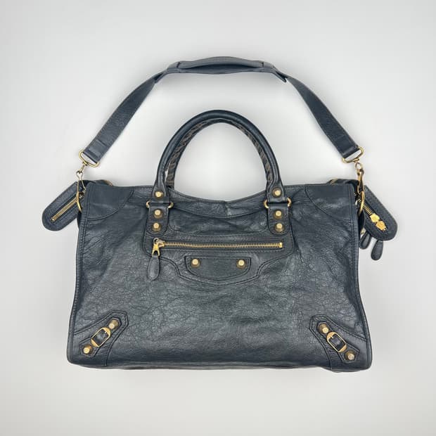 발렌시아가 모터백 자이언트 시티백. 르시티 르카골