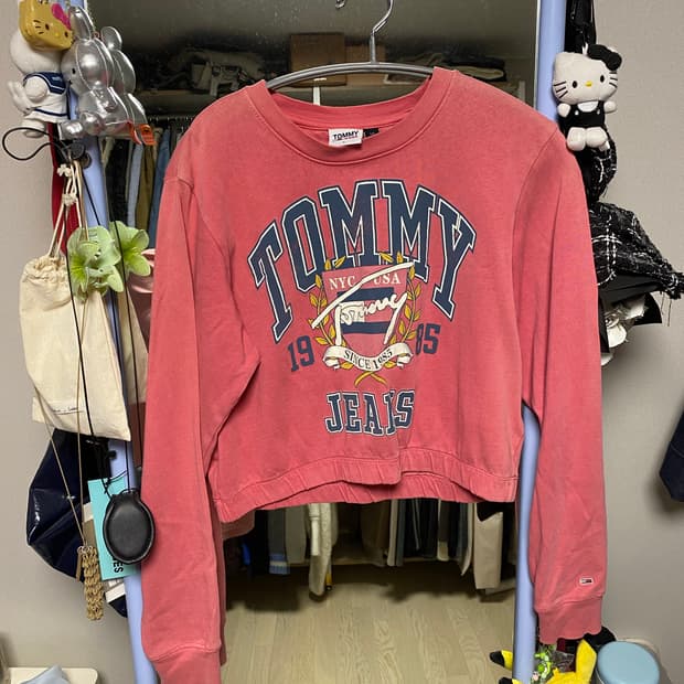 타미힐피거 맨투맨티셔츠