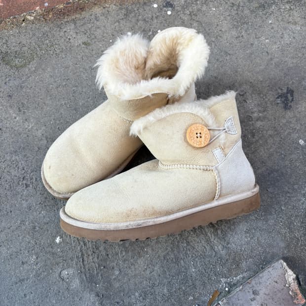 Ugg 어그 베일리 버튼 부츠