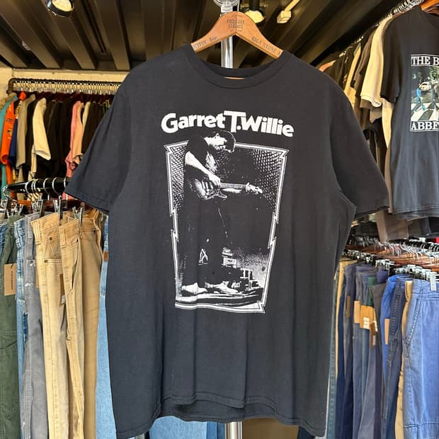 가렛 T. 윌리 Garret T. Willie 프린팅 티셔츠