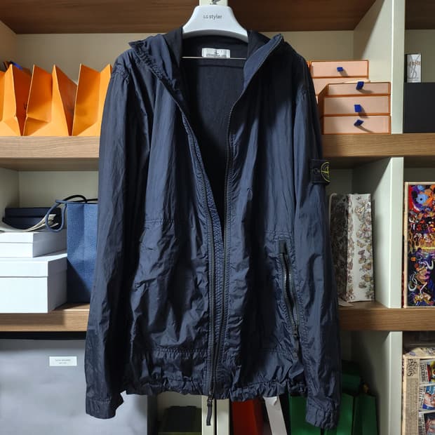 23SS 스톤아일랜드 크링클랩스 후드 자켓 바람막이 XL