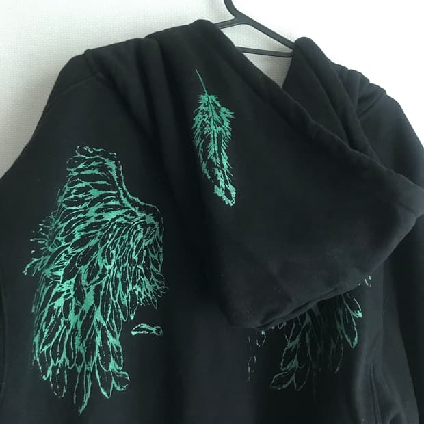 H.naoto wings hoodie