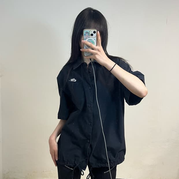 Nike black short sleeve shirt